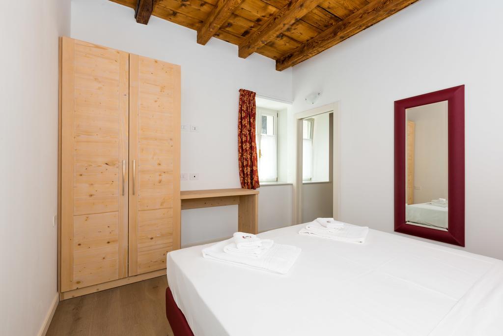 Colle Ameno Room And Breakfast Rovereto  Exterior foto