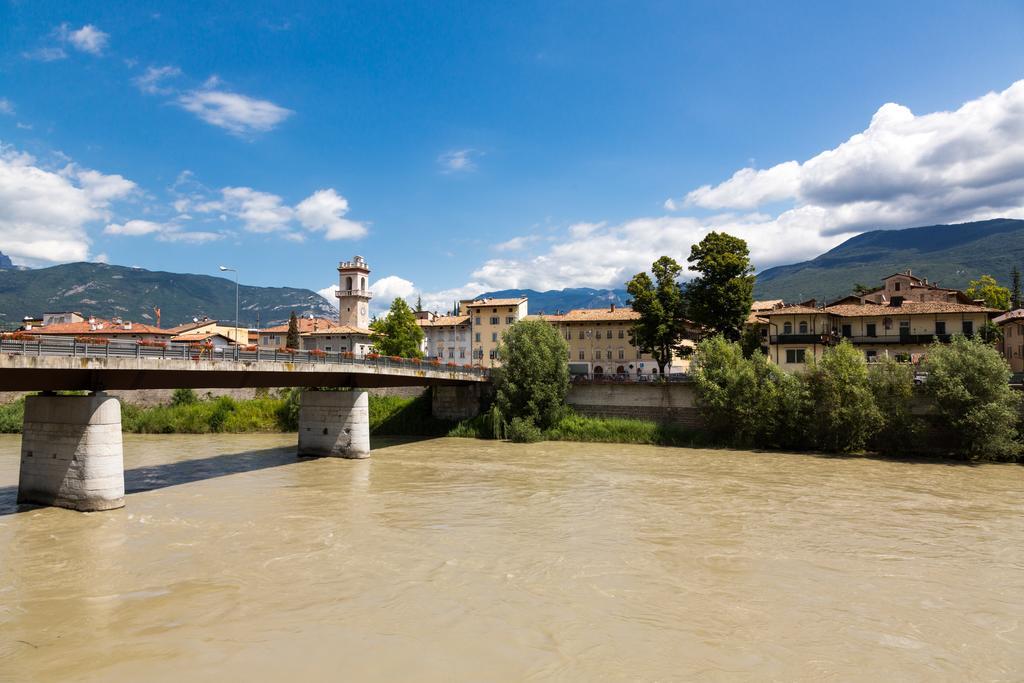 Colle Ameno Room And Breakfast Rovereto  Exterior foto